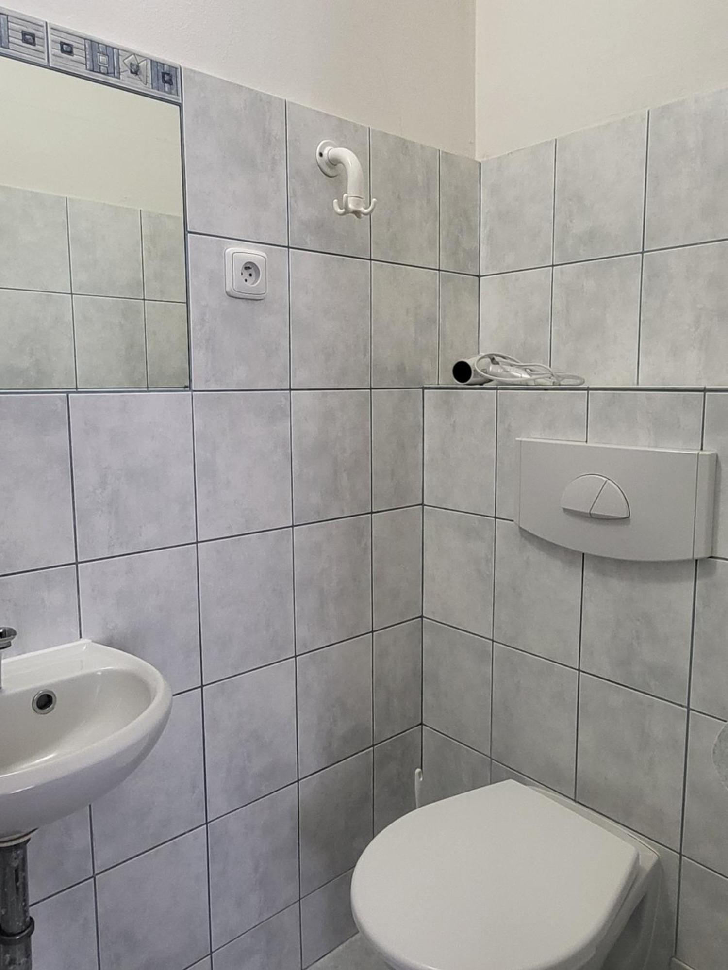 Sunflower Prague Apartments And Suites — Photos 2